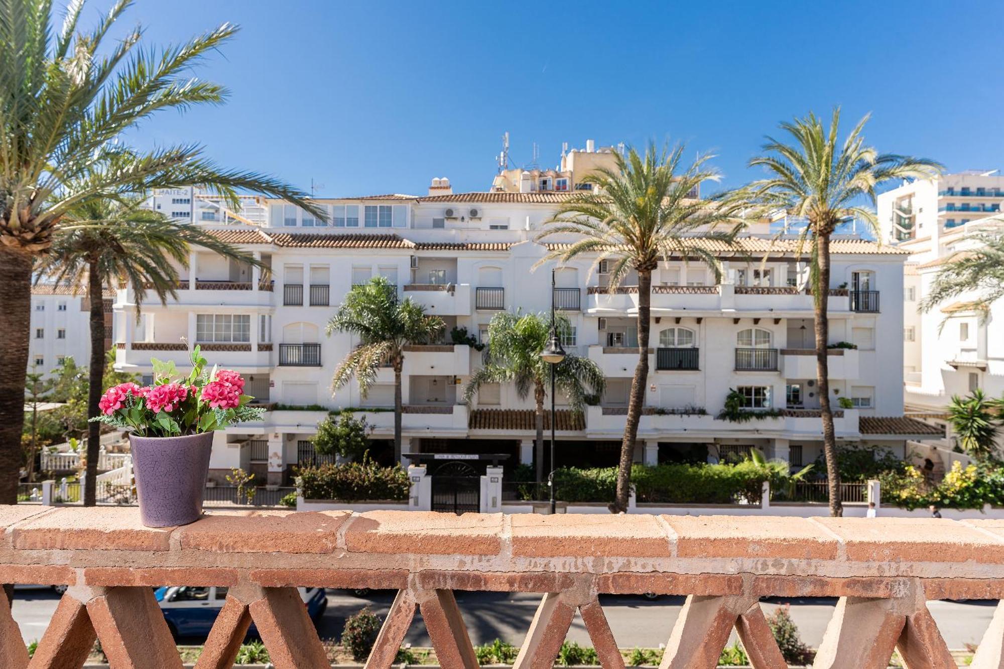 Appartement Blonzu Costa De Marfil à Benalmádena Extérieur photo
